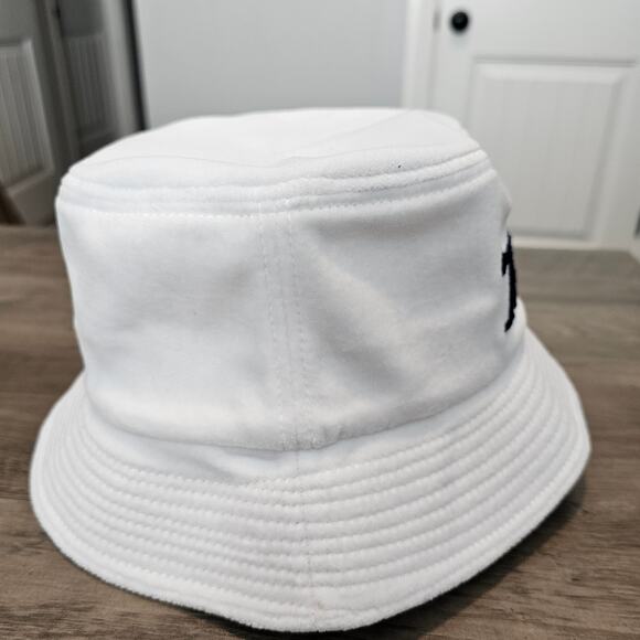 Vintage North Carolina Tar Heels Bucket Hat Cap White UNC NCAA 90s Soft Fleece - Picture 7 of 10